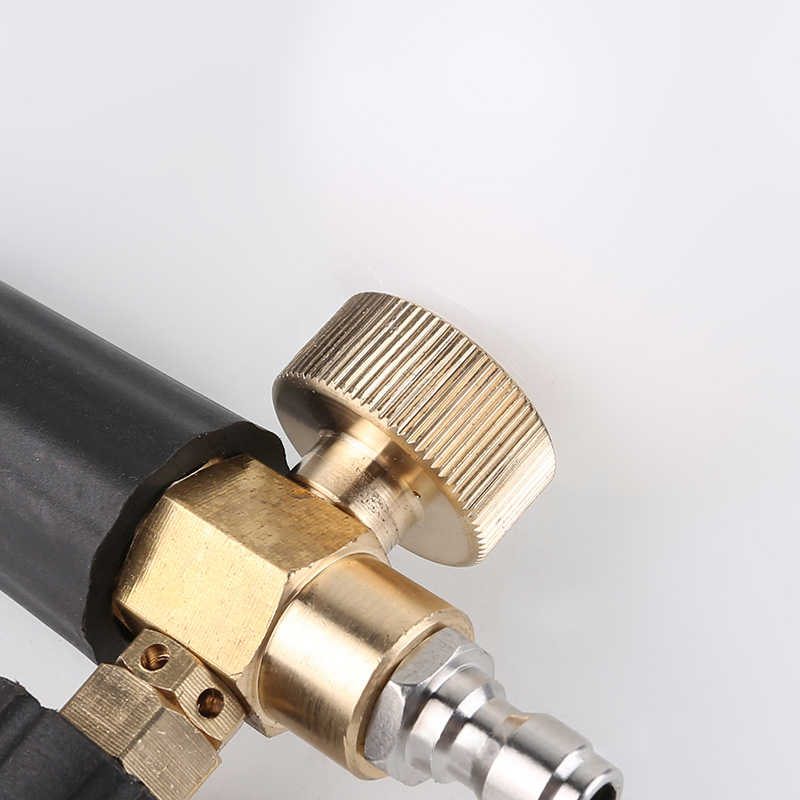 Garden isporučuje plastični čajnik od pjenastih pištolja