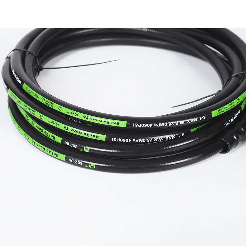 Odčekavanje vodenih cijevi visokog pritiska u kućanskim kanalizaciji